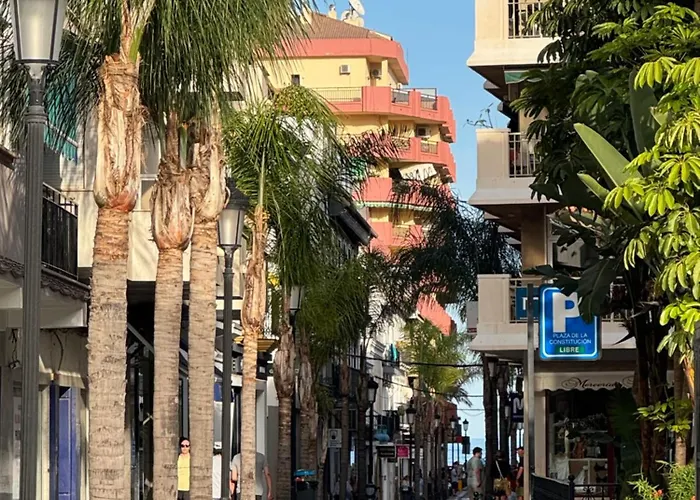 Trendy & Bright ,terrace In Vibrant Center Daire Fuengirola