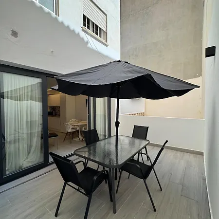 Trendy & Bright ,terrace In Vibrant Center Фуенхірола